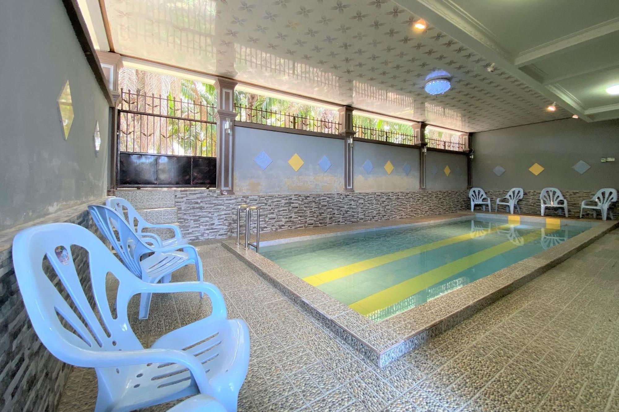 Oyo 90205 Bayu Sintok Motel Чанґлун Екстер'єр фото