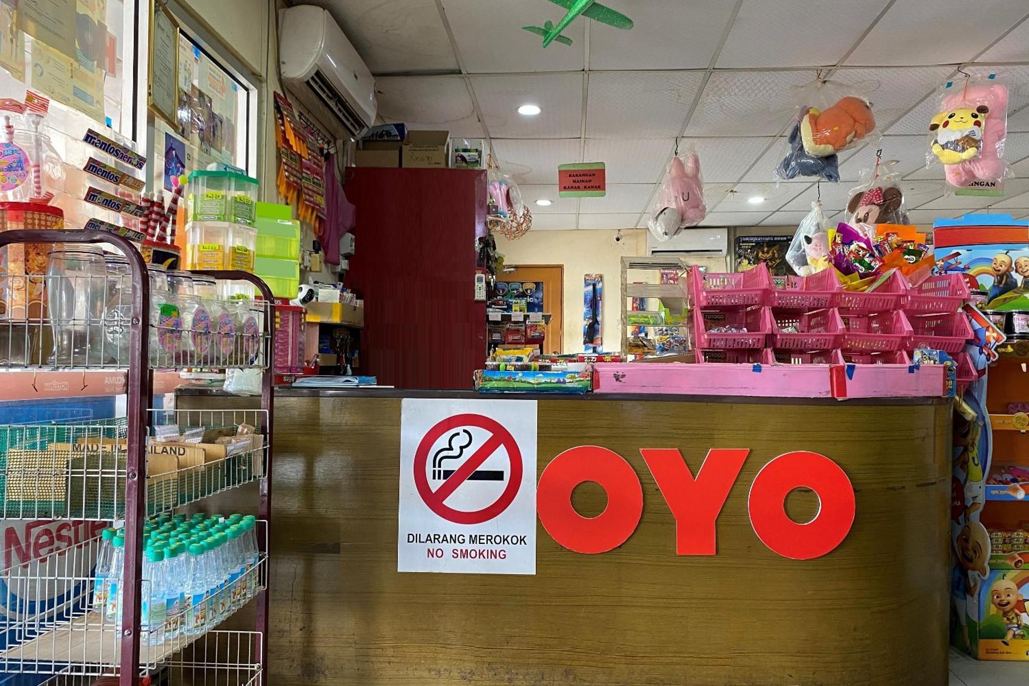 Oyo 90205 Bayu Sintok Motel Чанґлун Екстер'єр фото